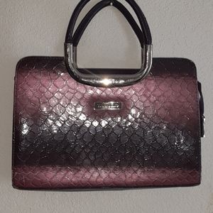 Vittorio purple handbag